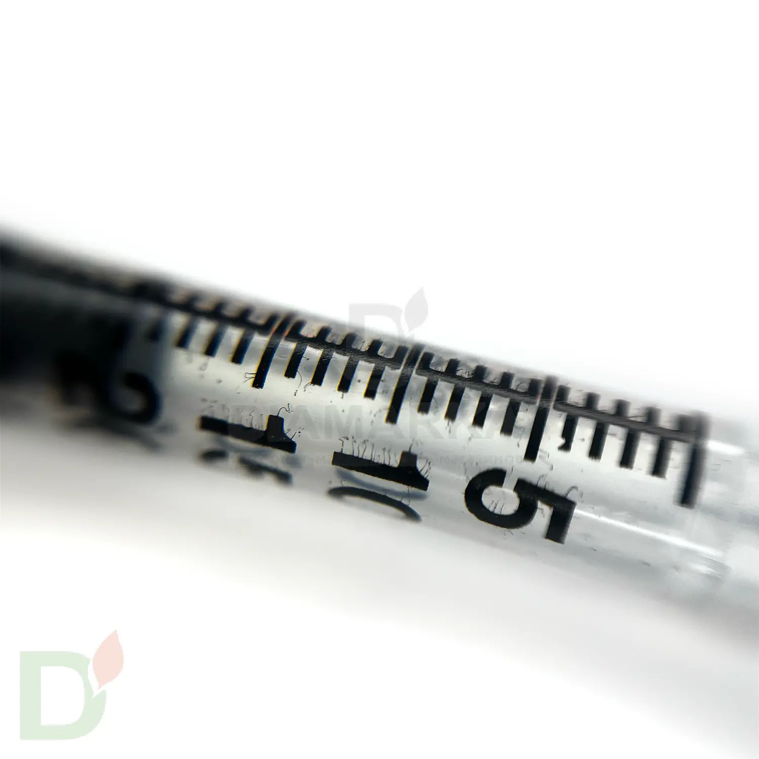 Шприцы инсулиновые с шагом 1/2 SFM 100МЕ/0,5МЛ с иглой 30G (0.30мм*8мм), аналог BD Микрофайн Плюс Деми, 10 шт