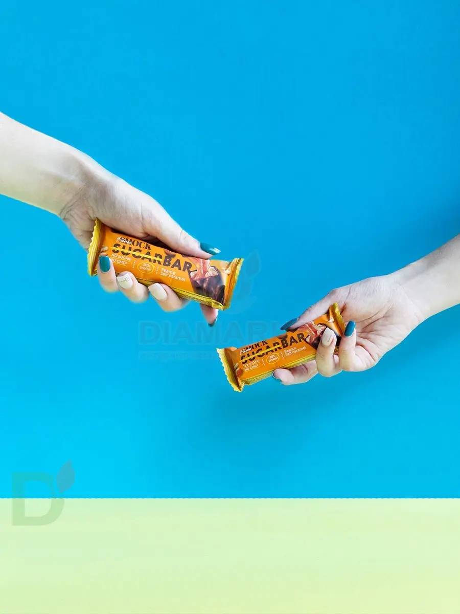 Батончик протеиновый FitnesShock Шоколадная карамель-фундук 50гр. в Челябинске